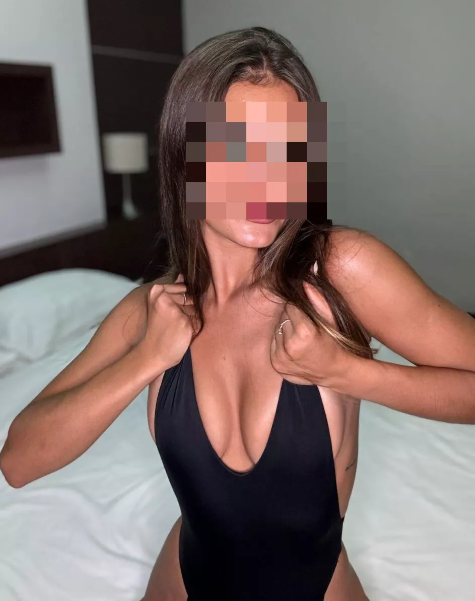 מזמינה אותך אלי באשקלון - אשקלון